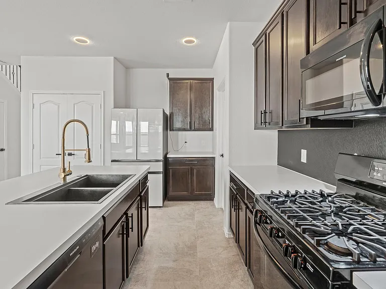21215 Catalina Palm Dr — Photo 10