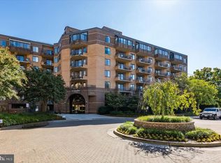 2111 Wisconsin Ave NW APT 608, Washington, DC
