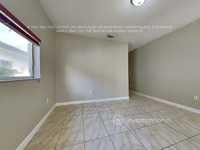 13614 SW 124th Avenue Rd — Photo 9