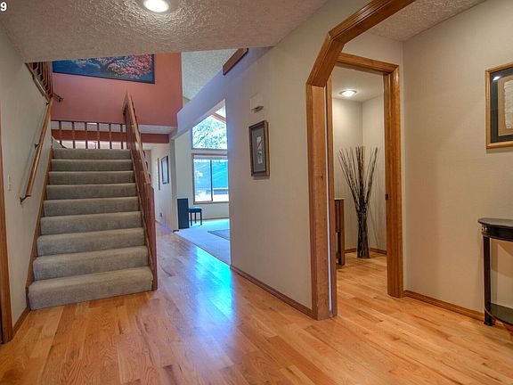 2nd image of 11401 SE 18th Cir
