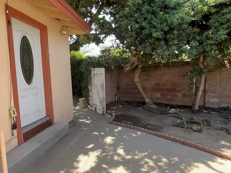 Quail Ct — Photo 8