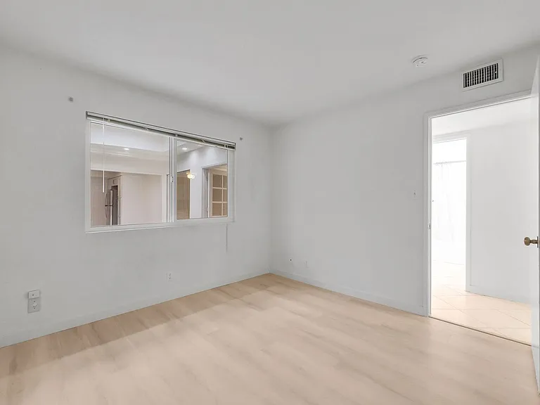 1 Lancewood Way — Photo 17