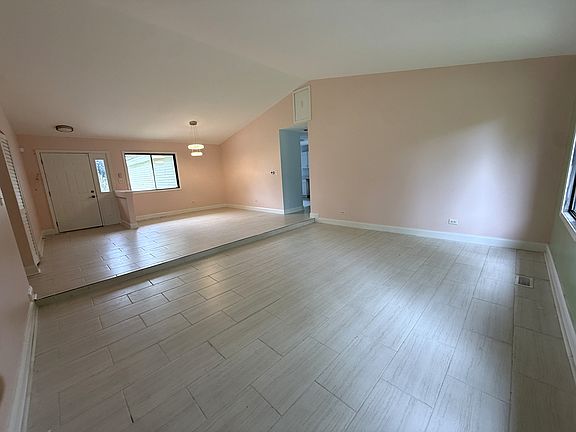 5th image of 1191 Hialeah Ln
