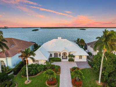 465 Pepperwood Ct, Marco Island, FL, 34145