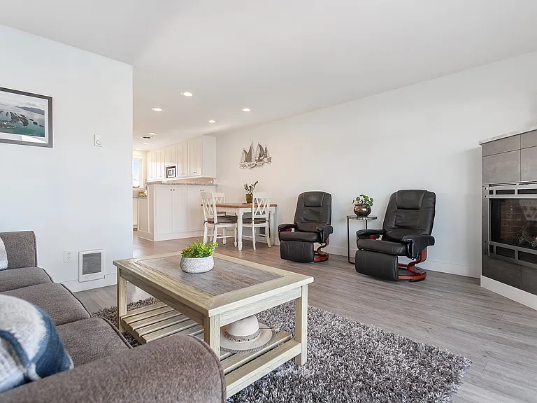 4038 Mayne Ln #2 — Photo 12