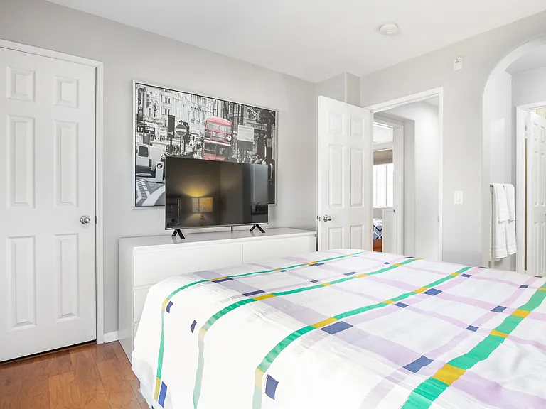 2807 Escala Cir — Photo 9