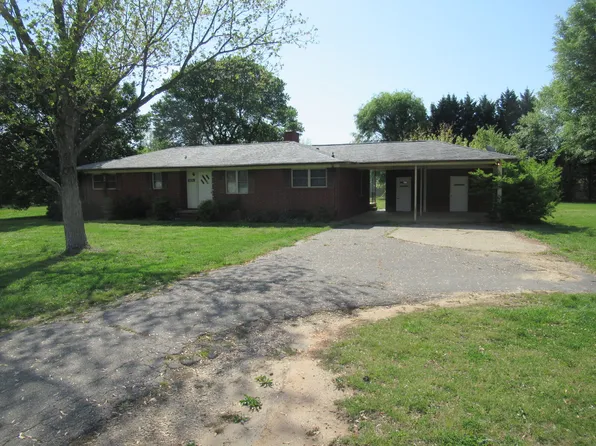 5767 E State Highway 150, Denver, NC 28037