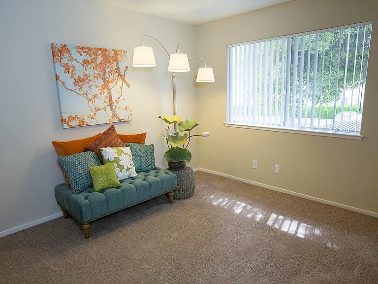Abby Creek Apartments — Photo 3