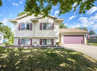 6308 2nd Ave, Lake Geneva, WI 53147