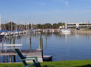 46 Sandpiper Rd, Tampa, FL 33609