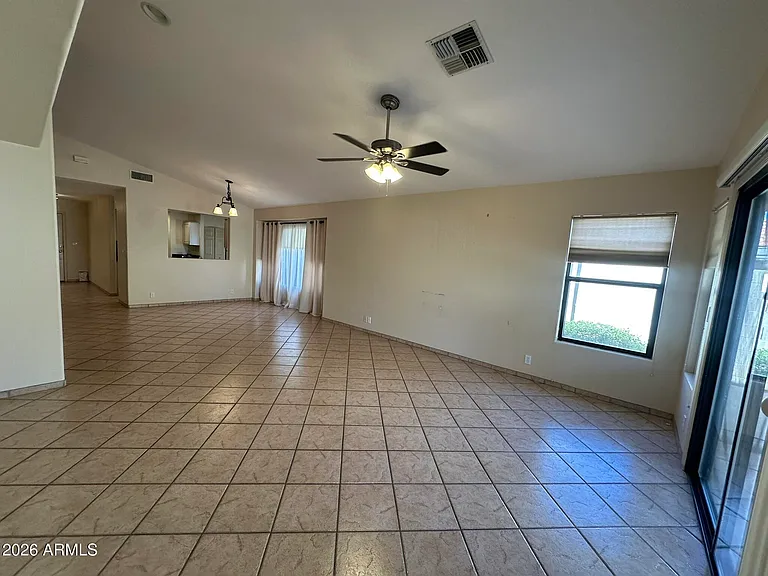 14462 N Sherwood Dr #B — Photo 7