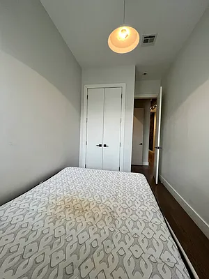 Rented by Hagstrom Management Inc | media 29