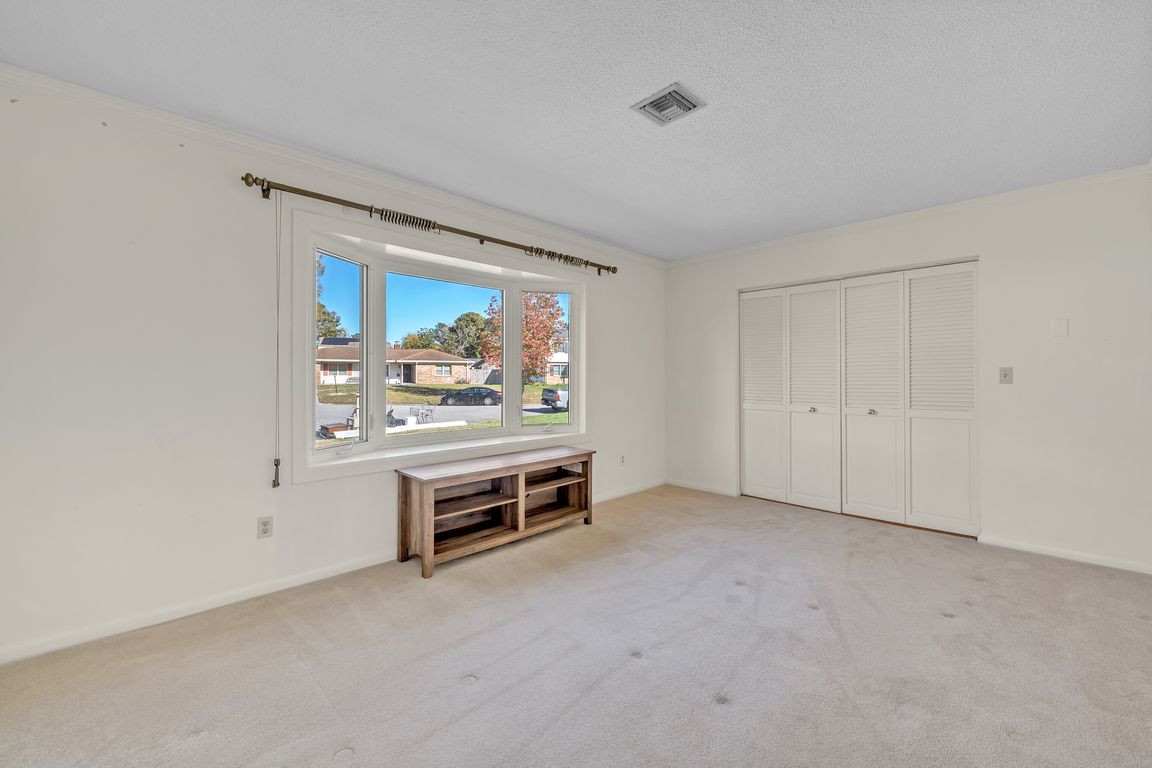 next background image