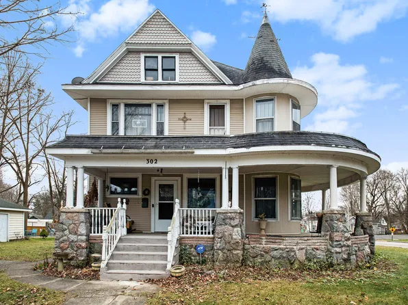 302 E Jefferson St, Cassopolis, MI 49031