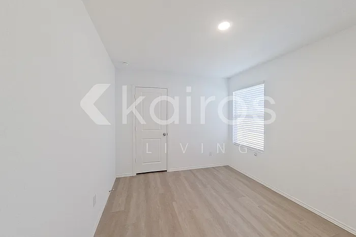 4105 Water Fall Cv — Photo 15
