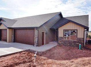 1529 Tablerock Rd, Rapid City, SD 57701