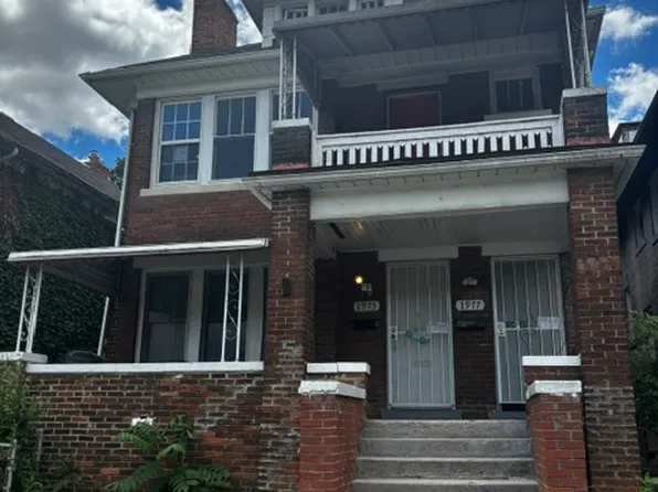 1977 Clairmount Ave, Detroit, MI 48206