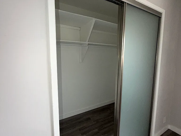 345 S Doheny Dr #304 — Photo 17