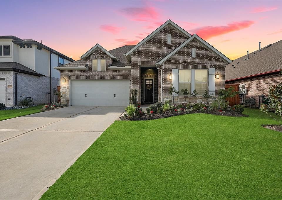 1st image of 11739 Lost Maples Springs Drive
