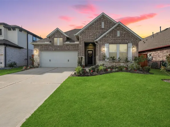 11739 Lost Maples Springs Drive, Cypress, TX 77433