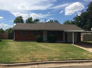 319 S Irving Dr, Moore, OK 73160