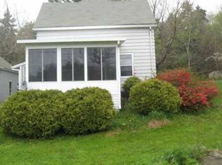 52 Long Cove Rd, Saint George, ME 04860