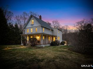 82 Pin Pack Rd, Ridgefield, CT 06877