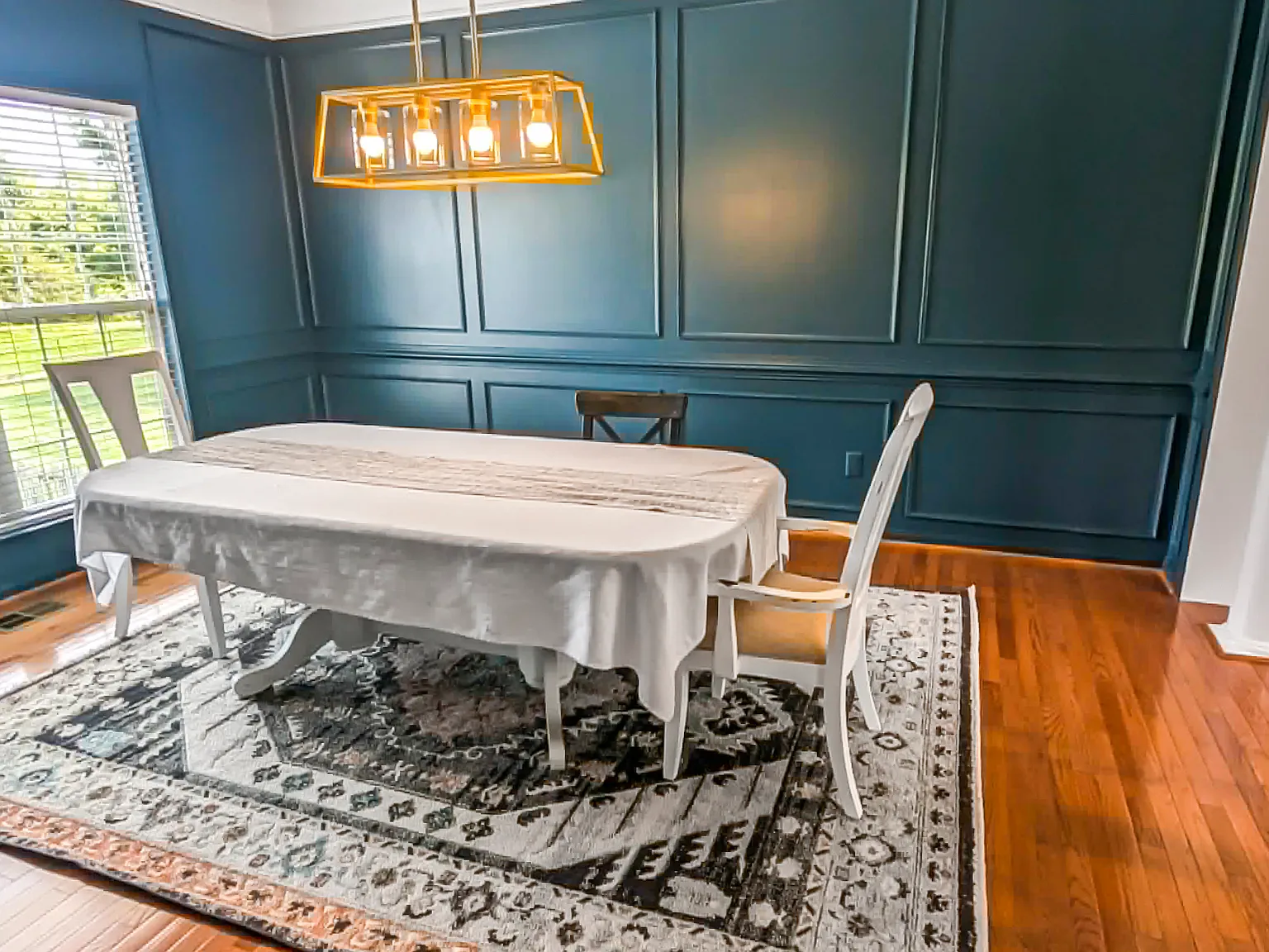 5 bed, 4.5 bath, 5034 sqft, $4,700 — Photo 4