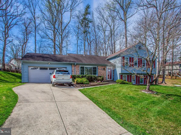 2667 Constitution Cir, Woodbridge, VA 22192