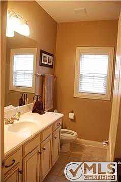 4th image of 5219 Saint Ives Dr
