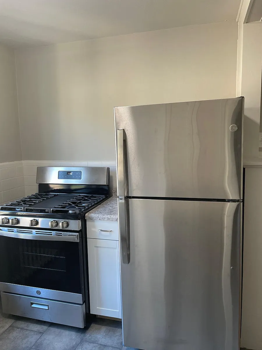 Building Photo - 4159 Allendale Dr #4