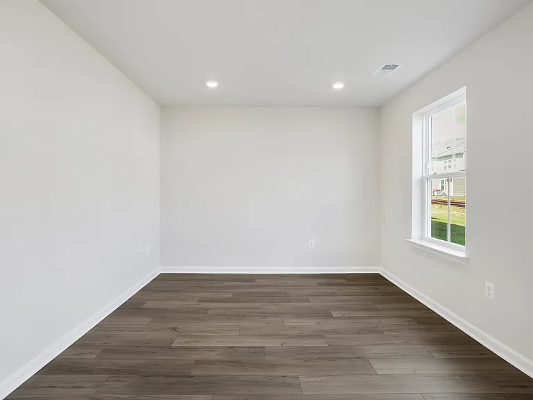 125 Brashear Ct — Photo 10