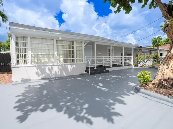 550 NW 43rd Pl, Miami, FL 33126