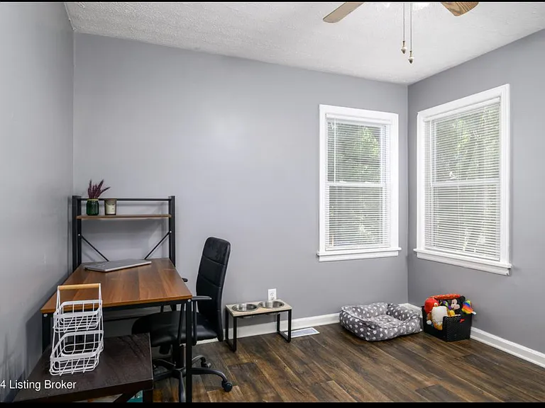 10811 Alberta Dr — Photo 9
