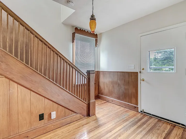 9038 Rhode Island Ave — Photo 7