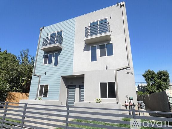 4th image of 14161 Erwin St #14161