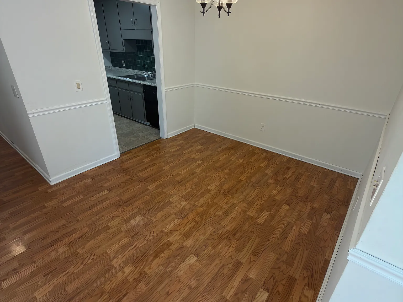 2 bed, 1.5 bath, 1000 sqft, $1,500 — Photo 4