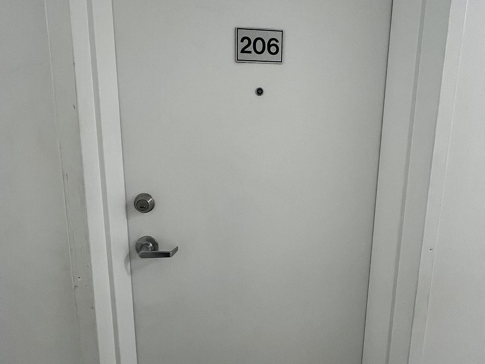 1st image of 630 Cummings Ave #11537615
