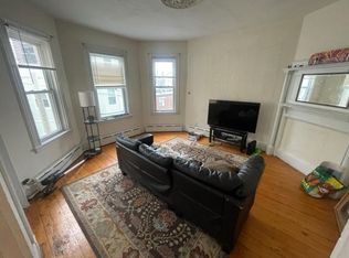 26 Darling St #222, Roxbury Crossing, MA 02120