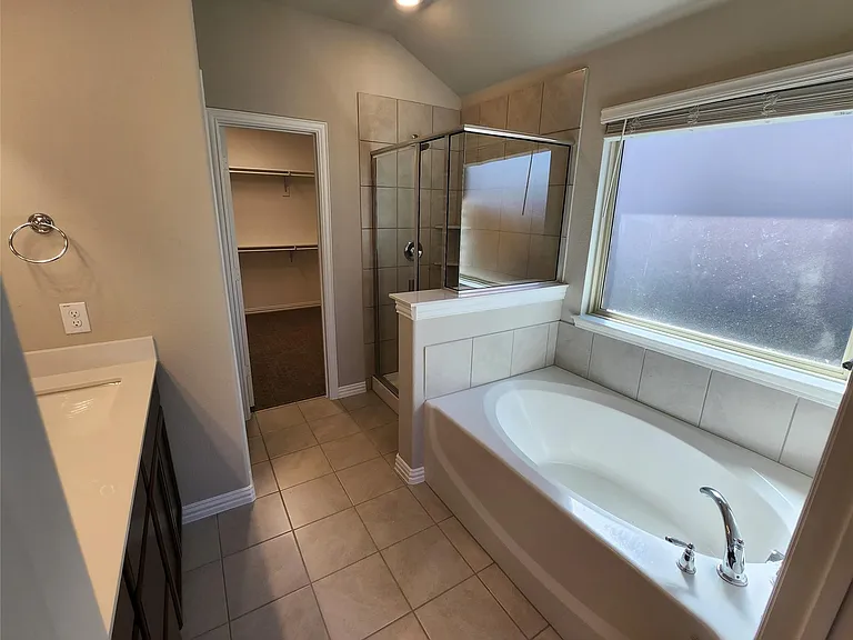 3812 Chalk Hill Ave — Photo 15