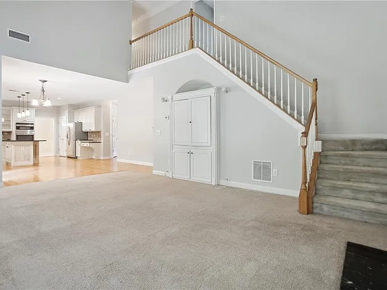 12250 Broadleaf Ln — Photo 14