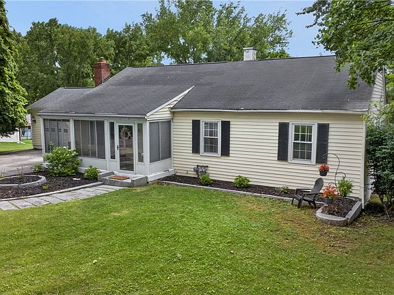 2nd image of 181 Slosson Ln