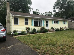 3 Garden Ct, South Toms River, NJ 08757