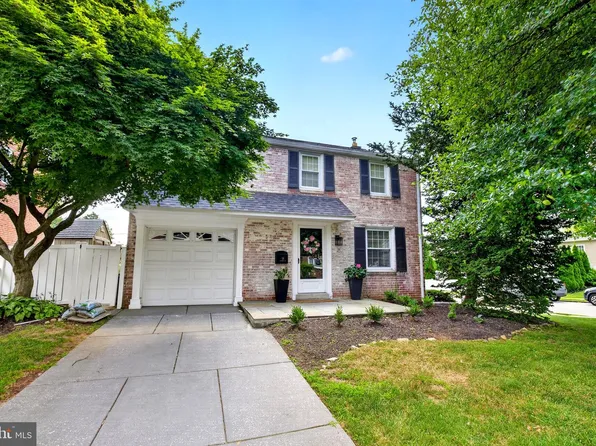 19 Harmil Rd, Broomall, PA 19008
