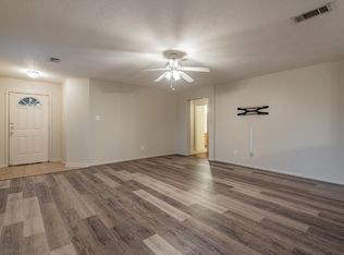 9438 Ashville Dr, Houston, TX 77051