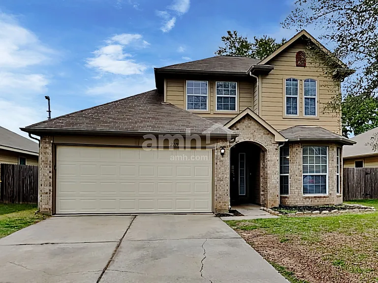 2219 Shady Pine Dr — Photo 1