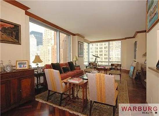 Sold by Warburg | media 3