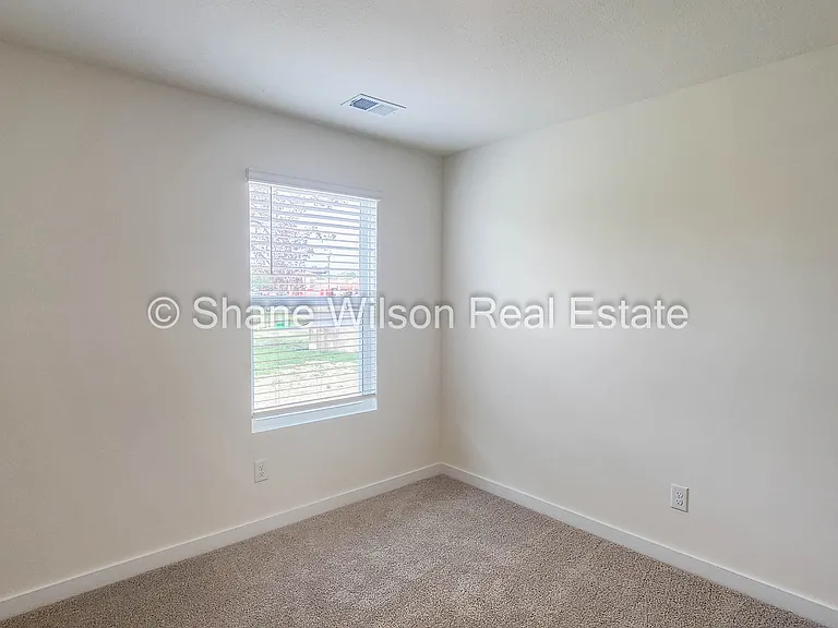 119 Fox Den Cir — Photo 21