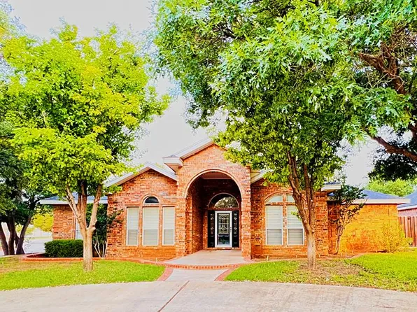412 SW 23rd St, Seminole, TX 79360