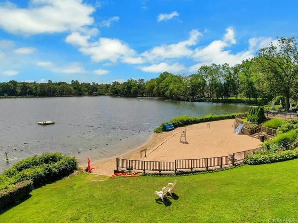 1187 California Road #1R, Eastchester, NY 10709